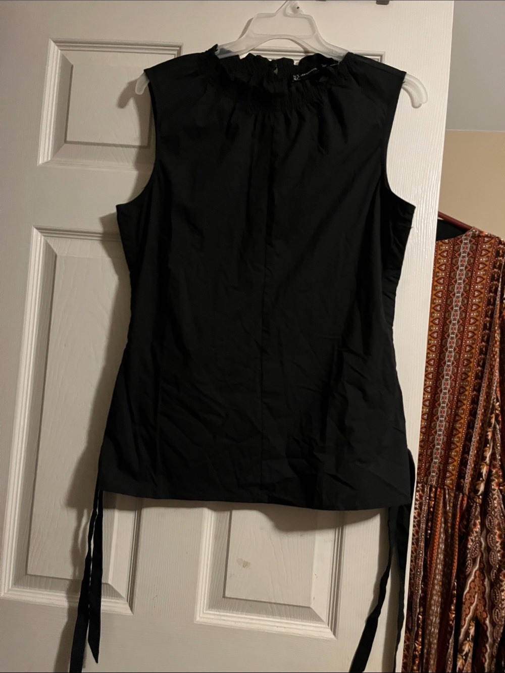 New York & Company Black Sleeveless Tie-Side Ruffle-Neck Top